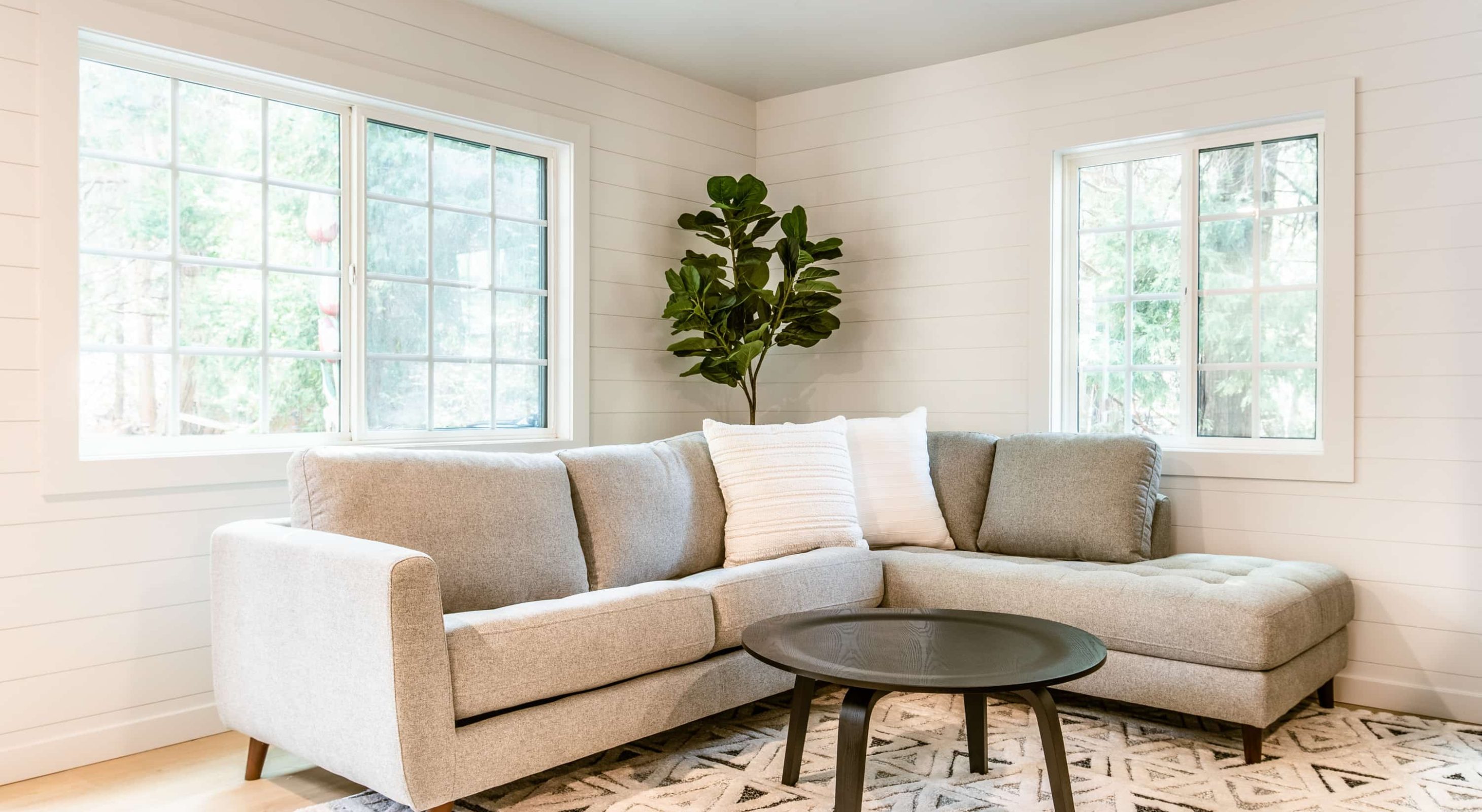 Sectional sofa in king suite at Lake Arrowhead inn