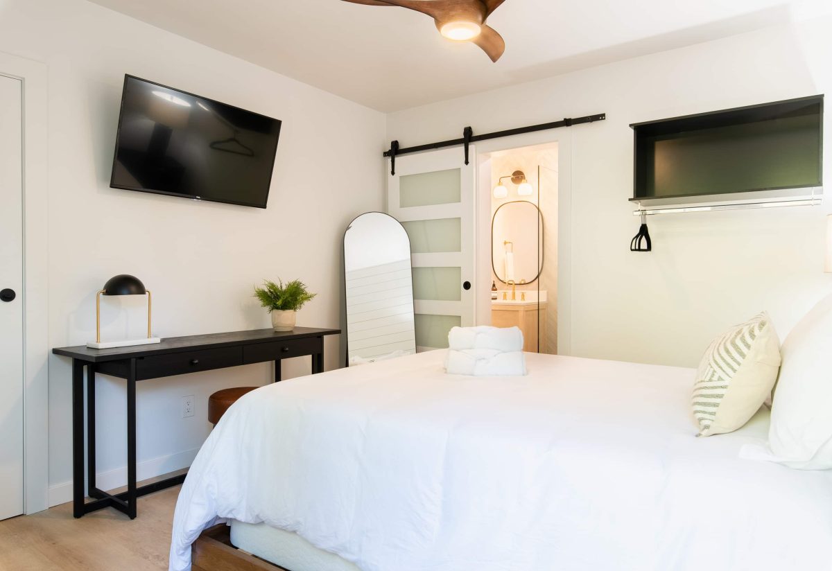 Modern, cozy room at a top place to stay in Lake Arrowhead, featuring elegant decor.